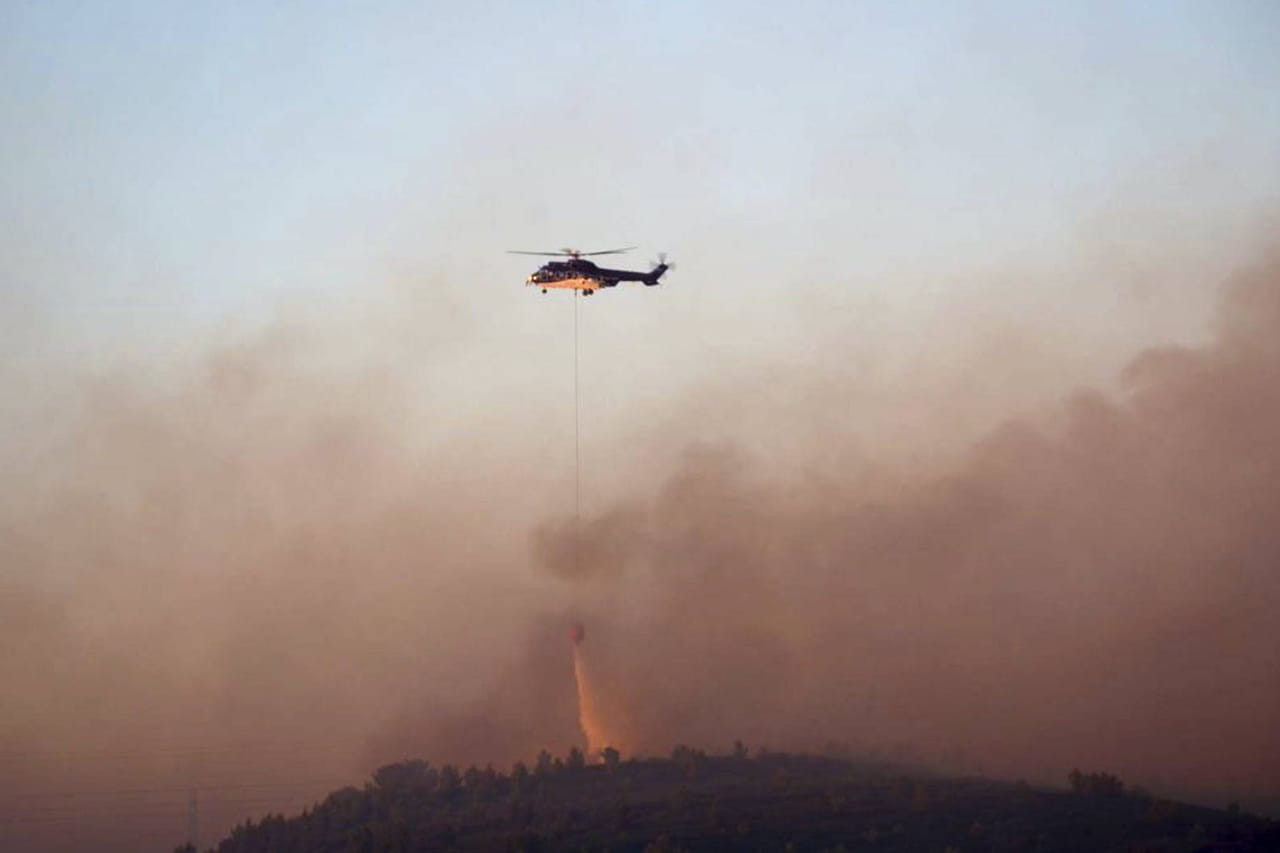 Incendie dans l'Aude : violent départ de feu entre Ribaute et Lagrasse, des moyens exceptionnels mobilisés