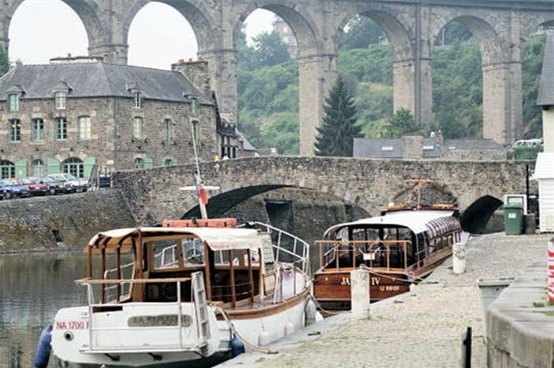 Le port et le viaduc