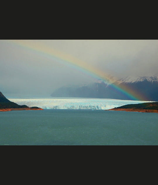 Arc-en-ciel sur le Perito Moreno