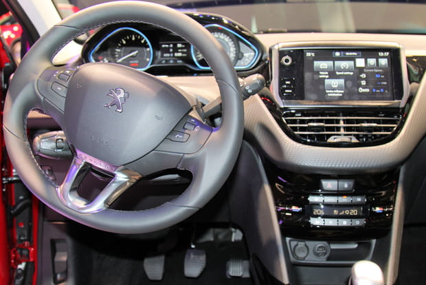 Equipements du Peugeot 2008 en finition haut de gamme