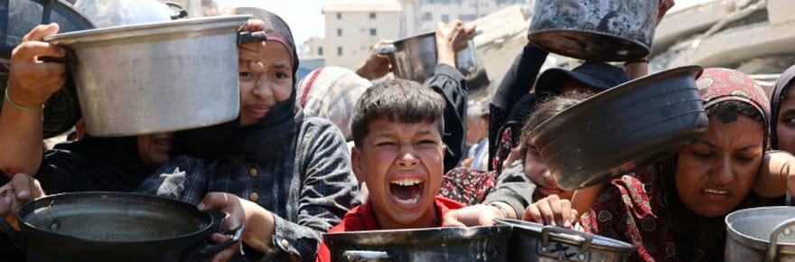 Largages d'aide sur Gaza, Isra&euml;l annonce une pause des combats