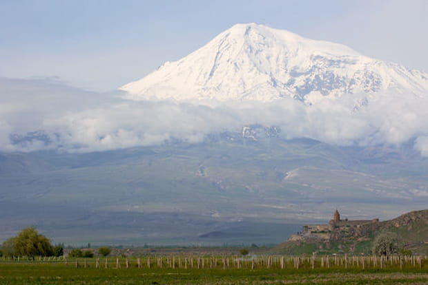 Les neiges éternelles du mont Ararat