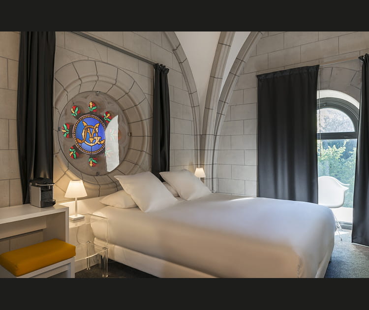 Dormir dans une chapelle du XIXe si&egrave;cle