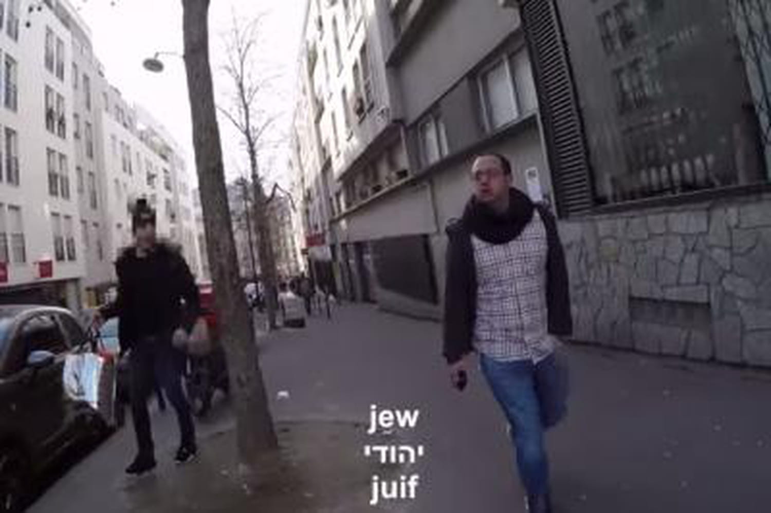 Juifs en France : un journaliste met une kippa à Paris, insultes et moqueries suivent