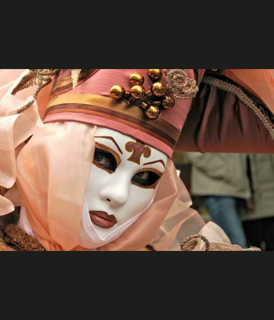 Masques et costumes