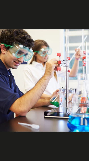 16e&nbsp;: Pluri sciences