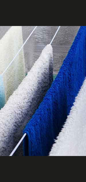 Etendre du linge mouill&eacute;