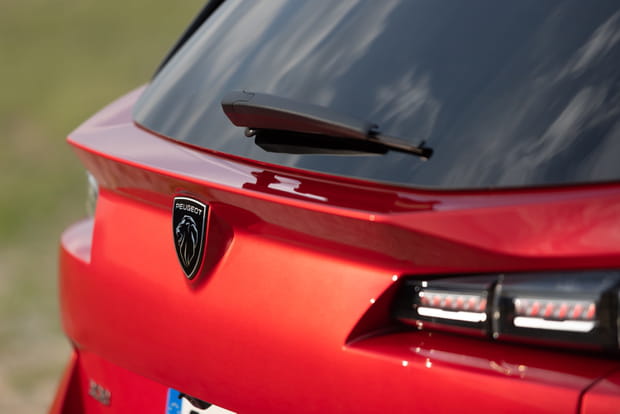 L'arrière du break 308 SW