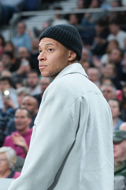 &quot;Je ne comprends pas pourquoi les gens attendaient que moi, je parle&quot;