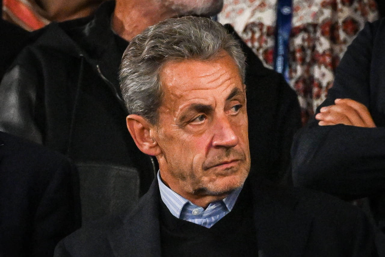 "Oh Sarko, rÃ©veille-toiÂ !"Â : Nicolas Sarkozy chahutÃ© et insultÃ© la nuit en prison