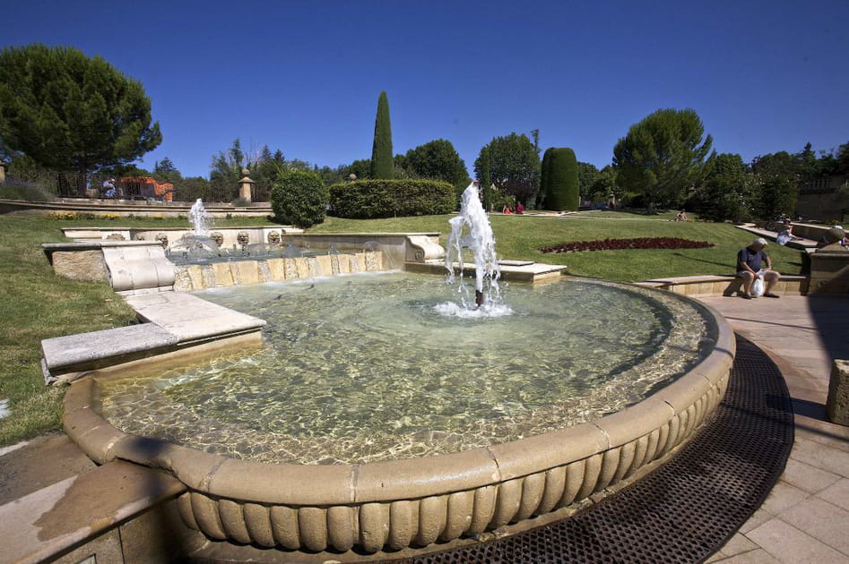 Gr&eacute;oux-les-Bains, station thermale au c&oelig;ur du parc du Verdon