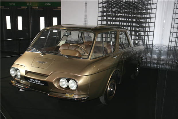 Paris : Renault Projet 900 (1959)