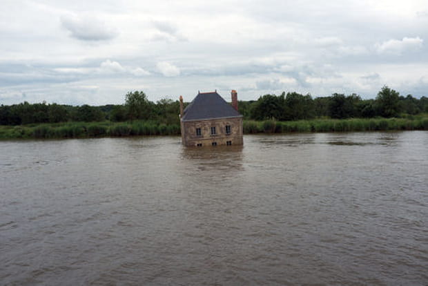 Jean-Luc Courcoult, La Maison dans la Loire