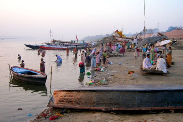 Benarès, le long du fleuve sacré