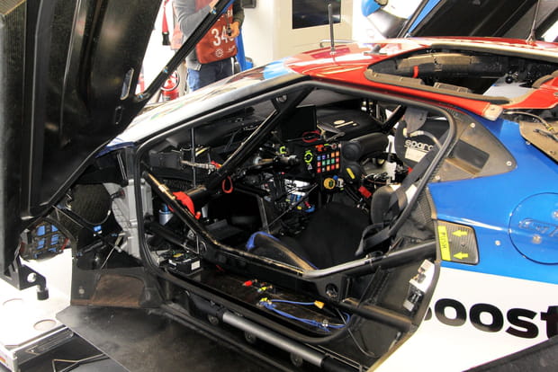 L'habitacle de la Ford GT