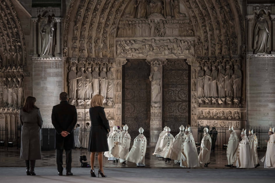 La r&eacute;ouverture de Notre-Dame de Paris, un moment symbolique