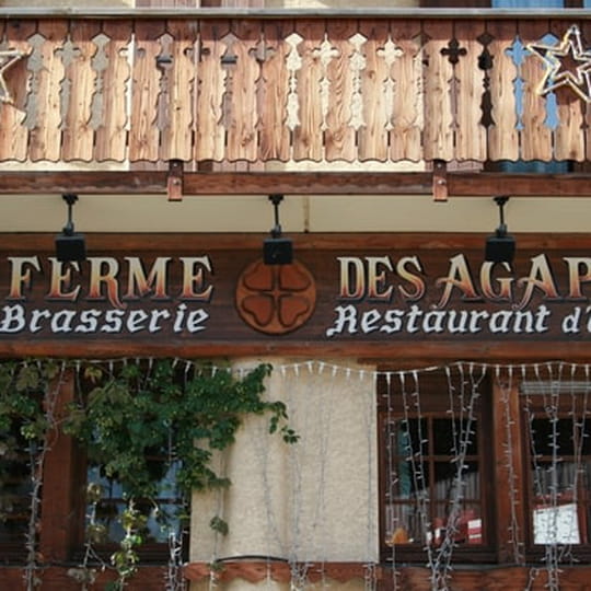 La Ferme des Agapes, Bar classique à Les houches avec Linternaute