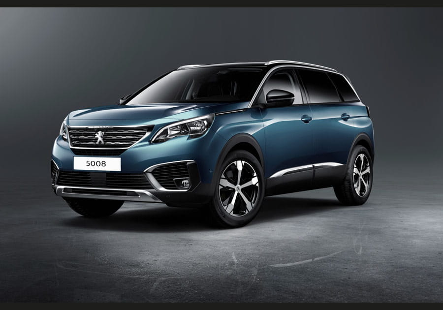 Le Peugeot 5008 fait sa r&eacute;volution