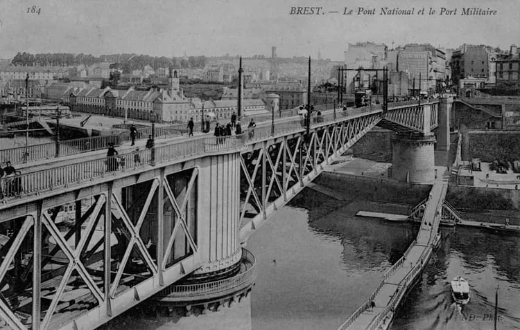 Le pont national, historique à Brest
