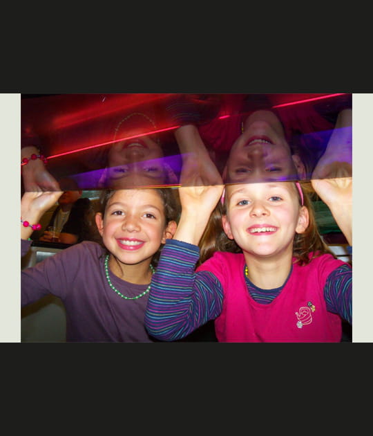 Duo dans le wagon-bar