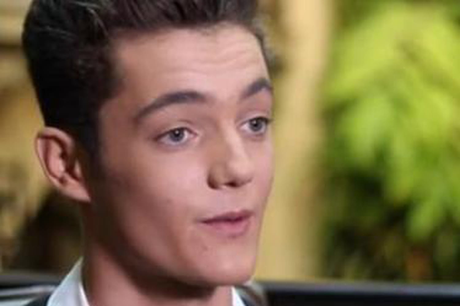 Avec une photo pleine de sous-entendus, Louis Sarkozy met en scène sa vie privée