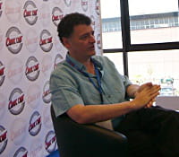 ancien prof d'anglais, steven moffat connait son conan doyle !