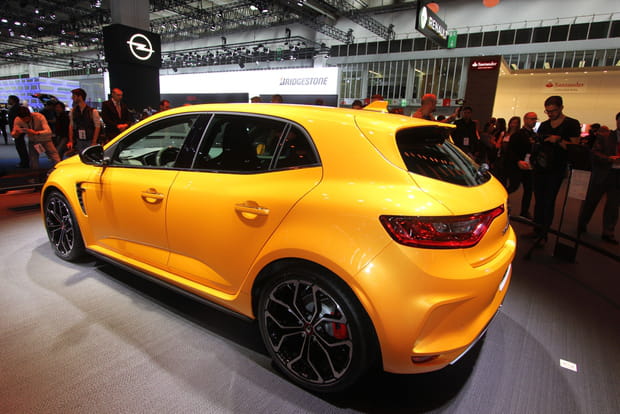 Une Mégane bien plus agressive