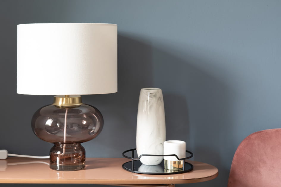 Le pied de lampe comme &eacute;l&eacute;ment d&eacute;coratif central