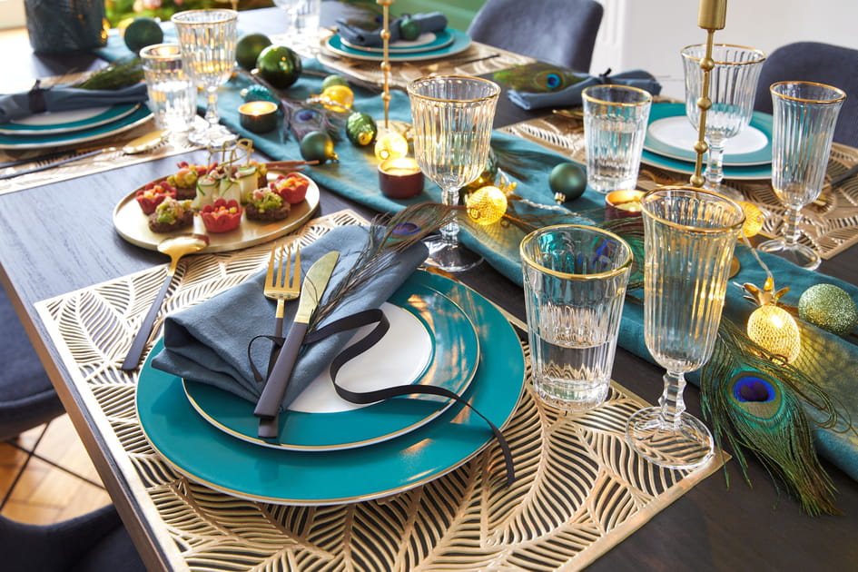 Une table color&eacute;e pour No&euml;l