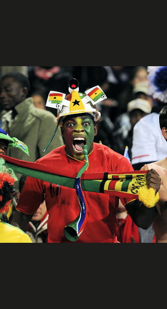 Le Ghan&eacute;en et la vuvuzela tordue