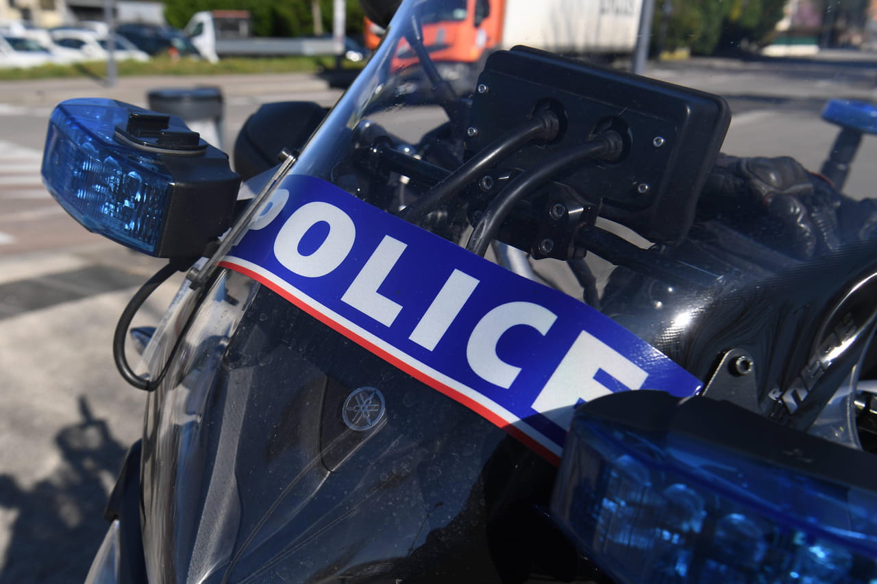 Attaque au couteau Ã  BenfeldÂ : une prof poignardÃ©e au collÃ¨ge, le profil de...