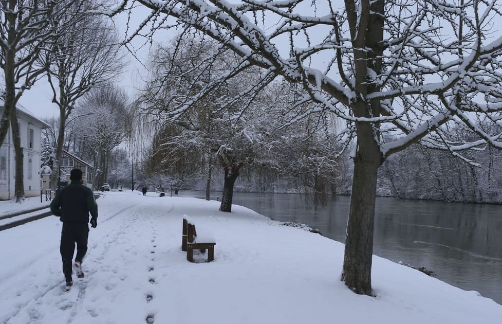 Les images de la neige &agrave; Paris et en France