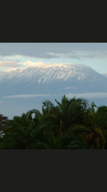 Le Kilimandjaro, montagne sacr&eacute;e des locaux