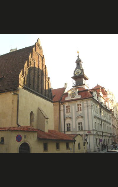 L'H&ocirc;tel de ville juif et la synagogue Vieille-Nouvelle