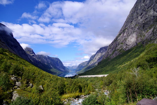 Dans les fjörds norvégiens