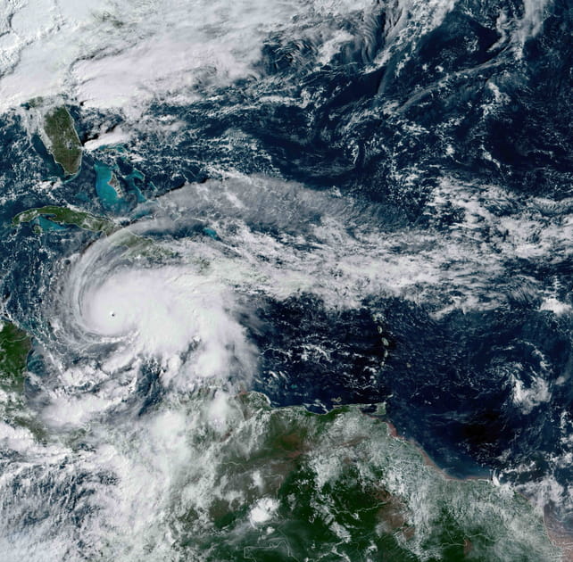 L'image satellite saisissante de l'ouragan M&eacute;lissa