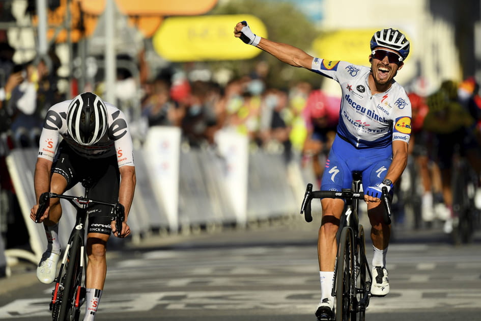 30&nbsp;ao&ucirc;t&nbsp;: une victoire d'&eacute;tape avec la mani&egrave;re sur le Tour de France