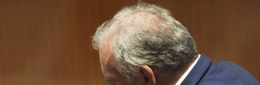 D&eacute;mission de Bayrou&nbsp;: le Premier ministre a fix&eacute; la date de son d&eacute;part, le PS demande Matignon