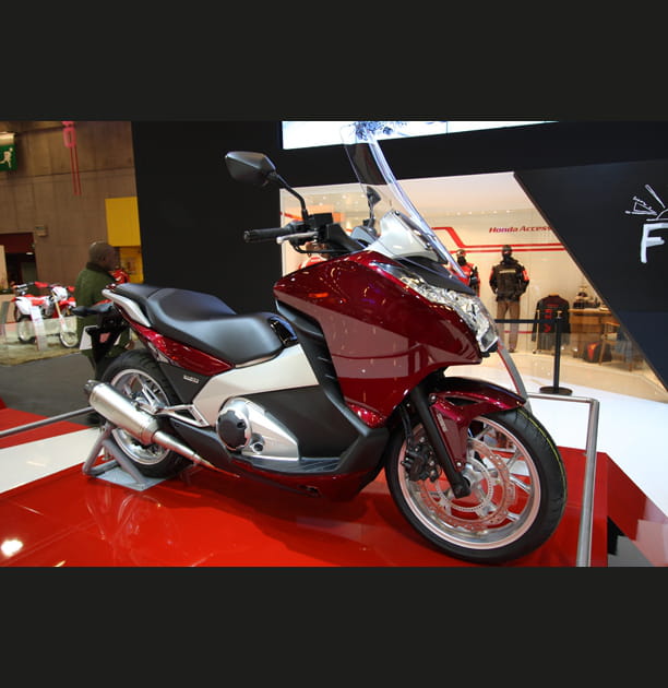 Honda 700&nbsp;Integra