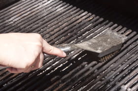 Nettoyer un barbecue facilement