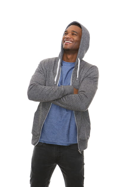 Un sweat capuche pour s'isoler
