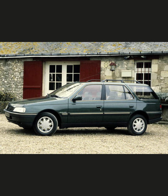 Peugeot 405&nbsp;break Roland Garros