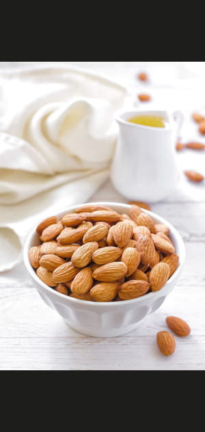 Consommer des amandes, une solution efficace pour &eacute;loigner les moustiques&nbsp;?