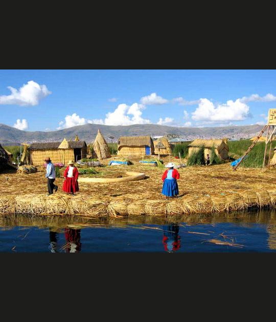 Au bord du lac Titicaca