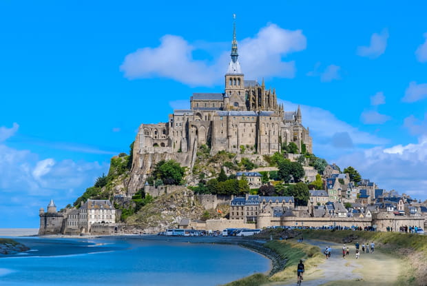 Le Mont Saint-Michel, haut lieu du pèlerinage de Compostelle
