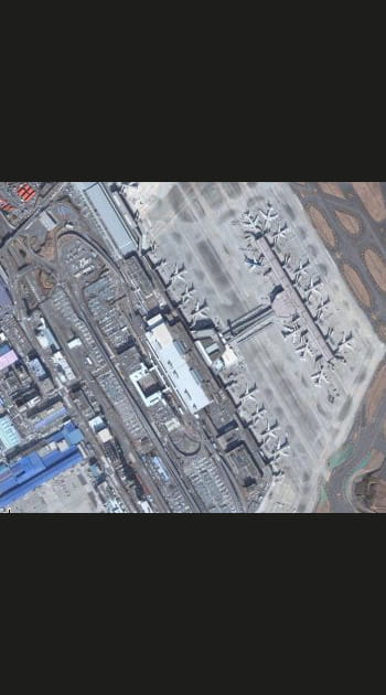 24. Terminal 1&nbsp;A&eacute;roport International de Narita