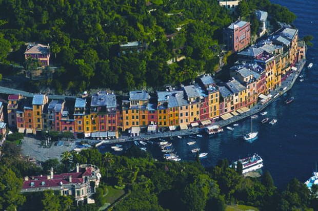 Au-dessus des villages d'Italie