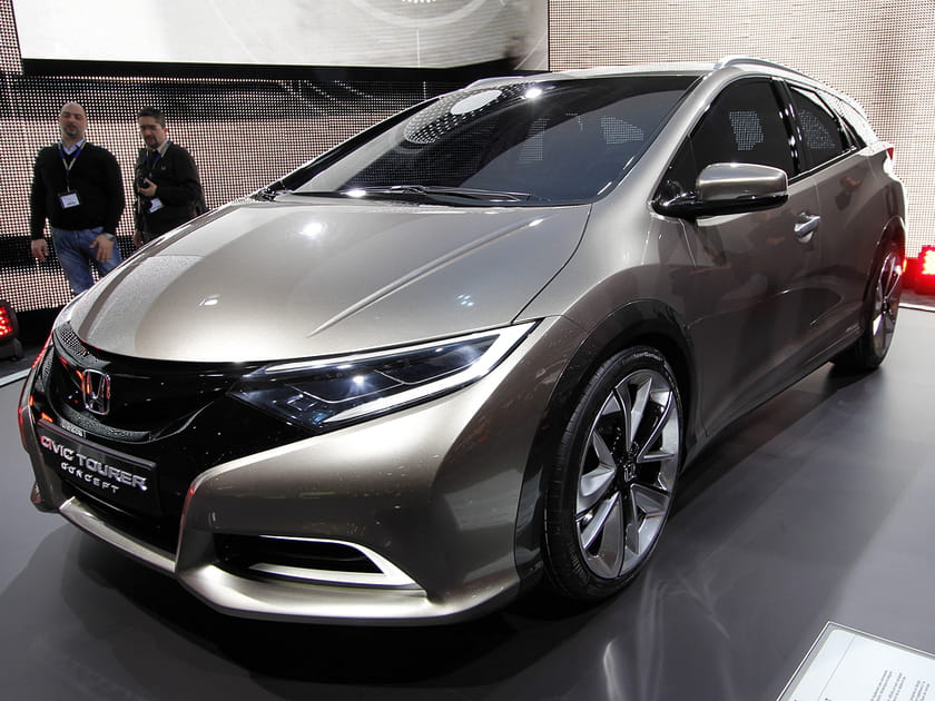 Honda Civic Tourer Concept