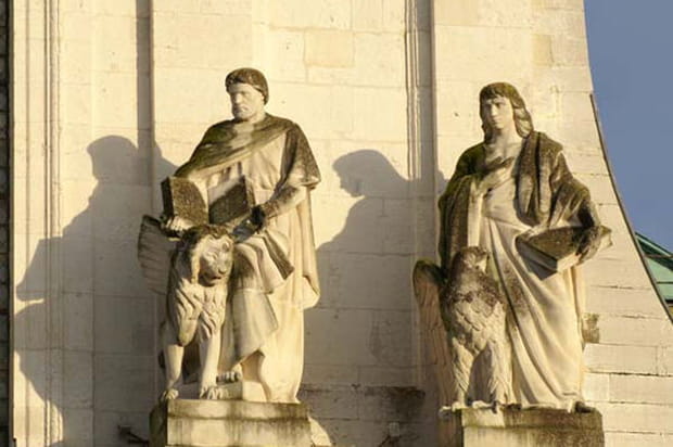 Une histoire mouvementée