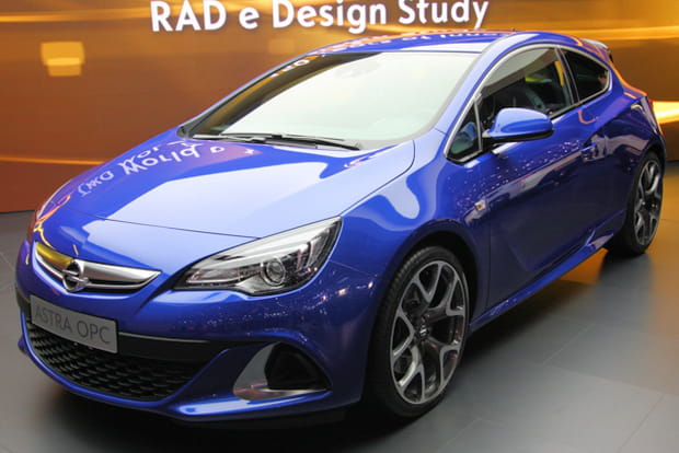 Opel Astra OPC